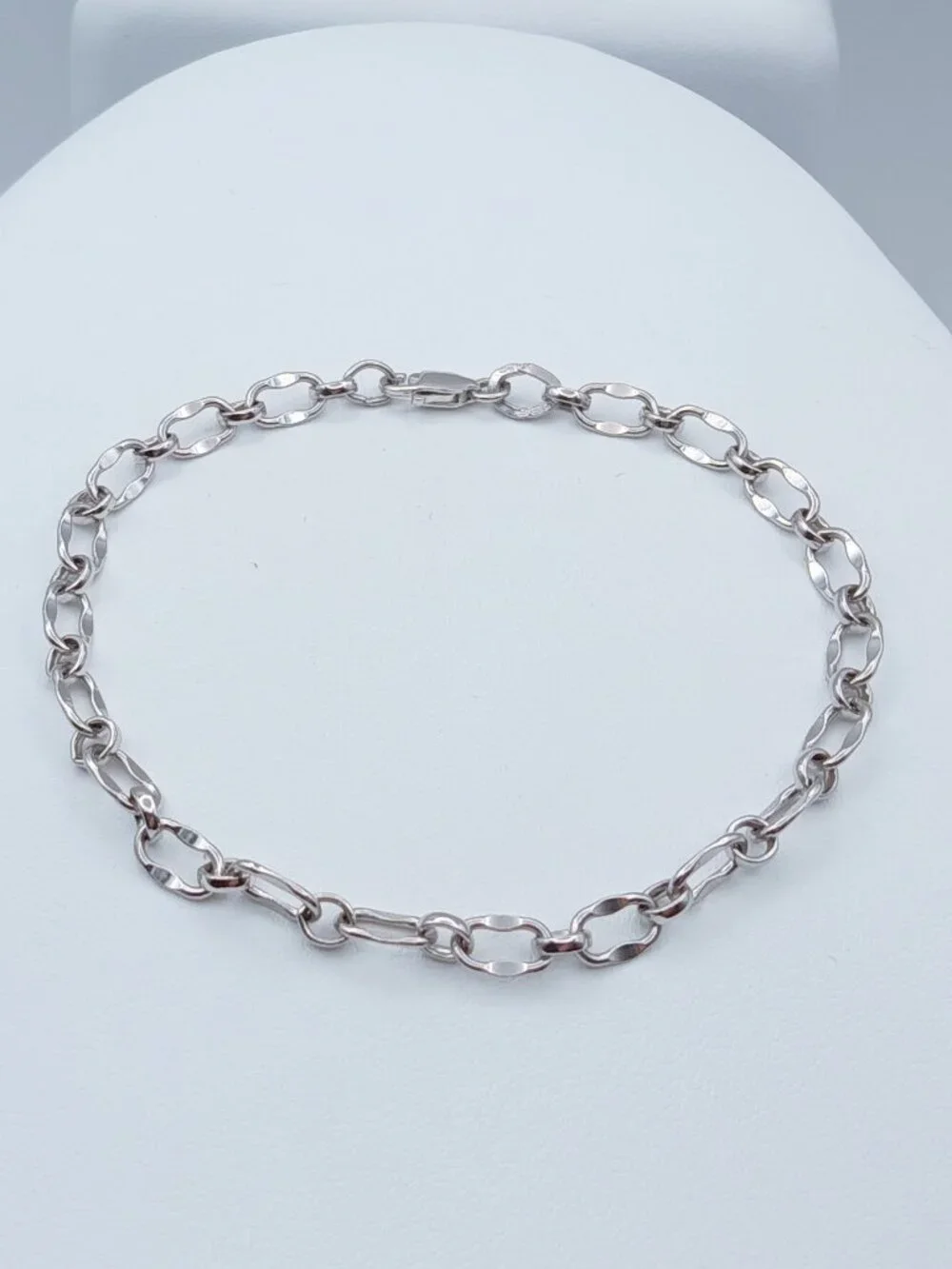 Vintage 925 Sterling Silver Wavy Oval Link Chain Bracelet